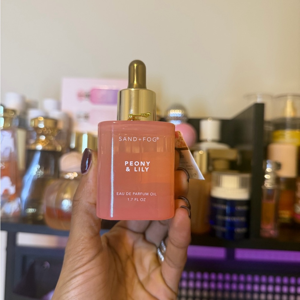 Sand + Fog - Peony & Lily Eau de Parfum Oil